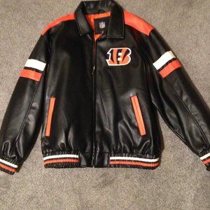 Brand new with tags, NFL faux leather Cincinnati Bengals jacket. XL